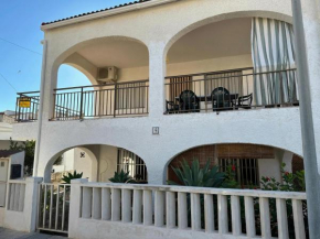 Inviting apartment near the beach